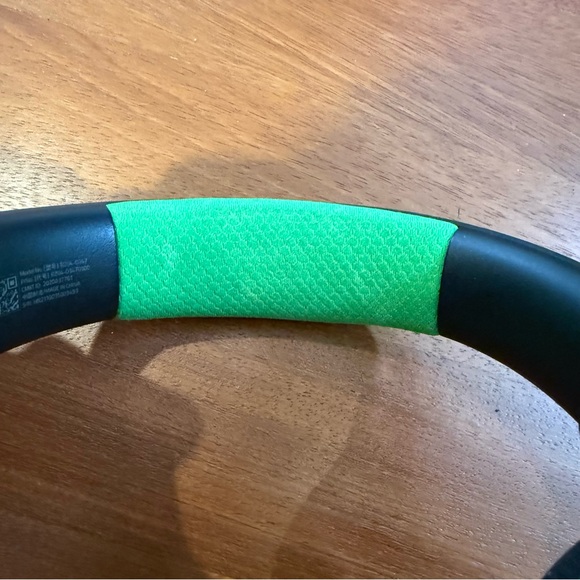 SOLD Xbox Controller Razer Headset Gaming Stickers Accessories Bundle Untested - Picture 11 of 16